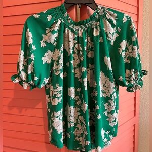 Floral Green Blouse 🪻